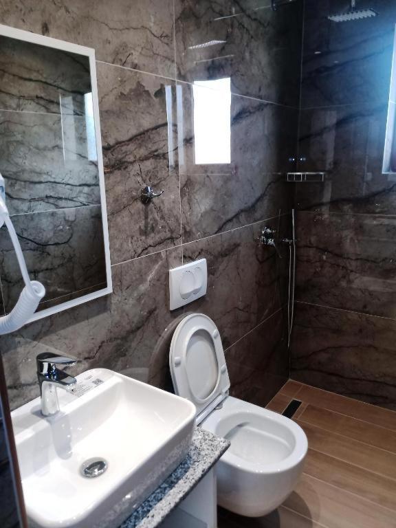 Hotel Opolonia Ksamil Zewnętrze zdjęcie